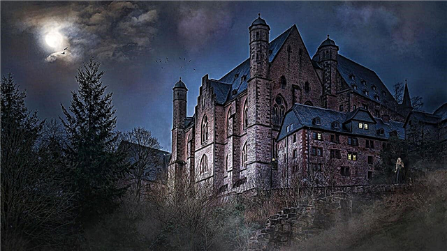 10の最も有名な幽霊の出る城