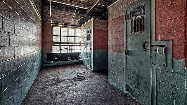 10 most terrible prisons in the world: cruel and terrible