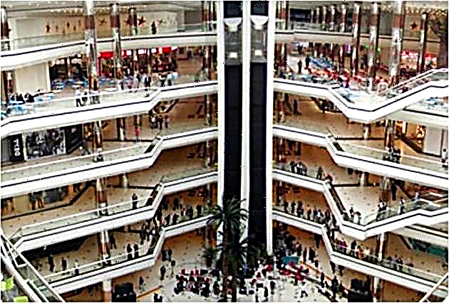 The largest shopping centers in the world (+ video)