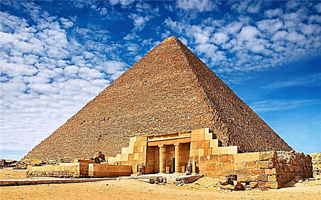 The most ancient buildings on Earth
